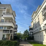 L'instant Versailles - Proche Golf & Centre 公寓 *